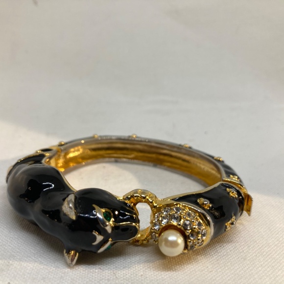 ICONIC Kenneth J Lane GOLD BLACK ENAMEL Panthère Bracelet / CUFF | Panther CUFF - Picture 10 of 11